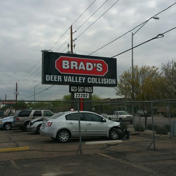 Brad's Deer Valley Collision - Body Shops Near Me - Phoenix, Arizona
