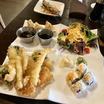 Miku Sushi Restaurant - Sushi Bars Near Me - Chicago, Illinois Miku Sushi Restaurant - Sushi Bars Near Me - Chicago, Illinois