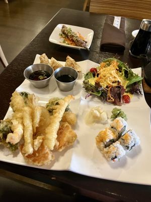 Miku Sushi by null