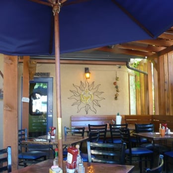 Oscar's Cafe - Oscar's outdoor seating - Mexican Near Me - Springdale, Utah