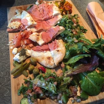 Wild Thyme - Smoked turkey flat bread - Lebanese Near Me - New Westminster, British Columbia Wild Thyme - Smoked turkey flat bread - Lebanese Near Me - New Westminster, British Columbia