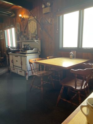 Chuckwagon Cafe by null