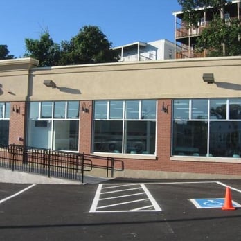 Suds Laundromat - Plenty of free parking - Laundromat Near Me - Boston, Massachusetts