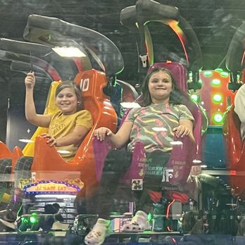 Malibu Jack's Springfield - Ride - Bowling Near Me - Springfield, Illinois