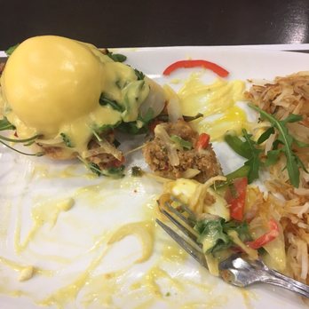 Tutti Frutti - Arugula pepper and Italian sausage benny - Breakfast & Brunch Near Me - Spruce Grove, Alberta Tutti Frutti - Arugula pepper and Italian sausage benny - Breakfast & Brunch Near Me - Spruce Grove, Alberta