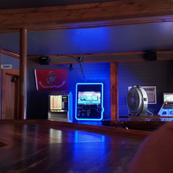 Short Branch Saloon - It's a little dark in here. - Bars Near Me - Neenah, Wisconsin Short Branch Saloon - It's a little dark in here. - Bars Near Me - Neenah, Wisconsin