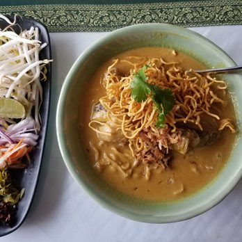 Bua Thai Restaurant - Khao Soi - Thai Near Me - Aurora, Colorado