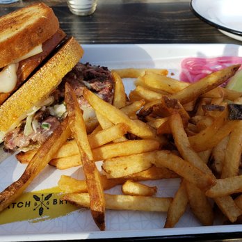 Batch & Brine - L.E.S. - pastrami on rye - Burgers Near Me - Lafayette, California Batch & Brine - L.E.S. - pastrami on rye - Burgers Near Me - Lafayette, California