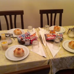 Imperial Rooms - Nice breakfast every morning with fresh coffee made how you like it ;-)