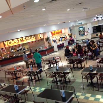 Laughlin Outlet Center - Sad food court. - Shopping Centers Near Me - Laughlin, Nevada