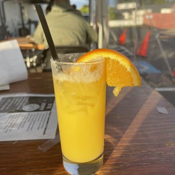 Antidote Tap House - Dreamy Day drink. Only thing that would make it better would be drinking it on a beach - New American Near Me - Woodland, Washington