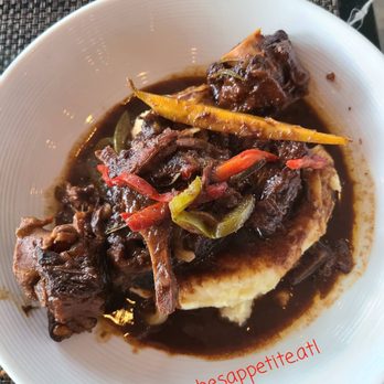 Ms. Icey's Kitchen & Bar - Grandma's Oxtail - Bars Near Me - Decatur, Georgia