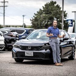 Mile High Honda - Izzy with the new car!