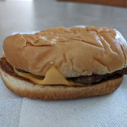 ampm - Cheeseburger.