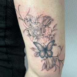 Red Kirin Tattoo Studio