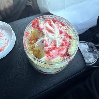 Sweet Aroma’s Dessert Studio - Strawberry shortcake jar - Desserts Near Me - Memphis, Tennessee Sweet Aroma’s Dessert Studio - Strawberry shortcake jar - Desserts Near Me - Memphis, Tennessee
