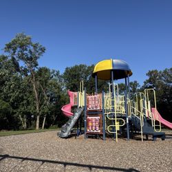Riddleview Park - Playground (says ages 5-12)