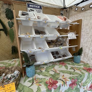 Two Step Bakery - Bakeries Near Me - Captain Cook, Hawaii
