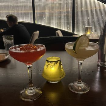 Dolly's - Rose cocktail and gimlet - Cocktail Bars Near Me - New York, New York