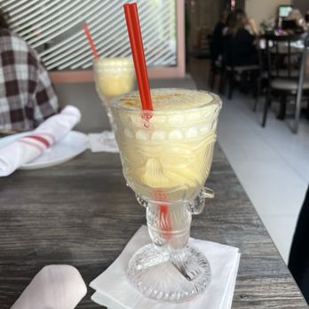 305 Peruvian Modern Cuisine - passion fruit pisco sour - Peruvian Near Me - Miami, Florida 305 Peruvian Modern Cuisine - passion fruit pisco sour - Peruvian Near Me - Miami, Florida