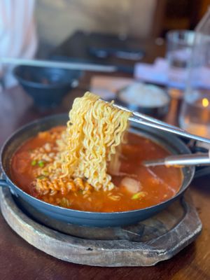 Hanjan South by null