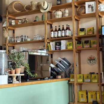 Artessence - Coffee & Tea Near Me - Jacksonville, Florida