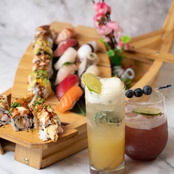 Mira Sushi - Sushi Boat! - Sushi Bars Near Me - Evanston, Illinois