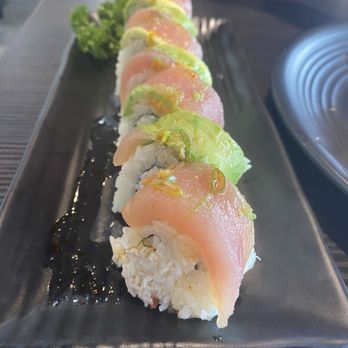 Yoshi Sushi - Albacore Delight Roll - Sushi Bars Near Me - Palmdale, California