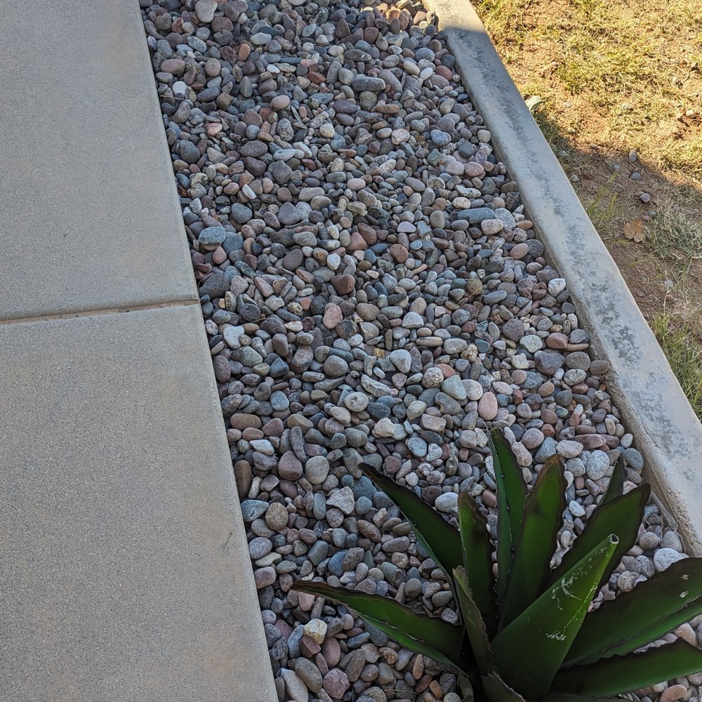 Hawkeye Landscaping - Barrier in front-yard near the area that did not get good water flow. - Landscaping Near Me - Phoenix, Arizona Hawkeye Landscaping - Barrier in front-yard near the area that did not get good water flow. - Landscaping Near Me - Phoenix, Arizona