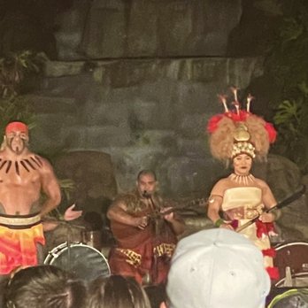 Chief's Luau - Performance - Performing Arts Near Me - Kapolei, Hawaii Chief's Luau - Performance - Performing Arts Near Me - Kapolei, Hawaii