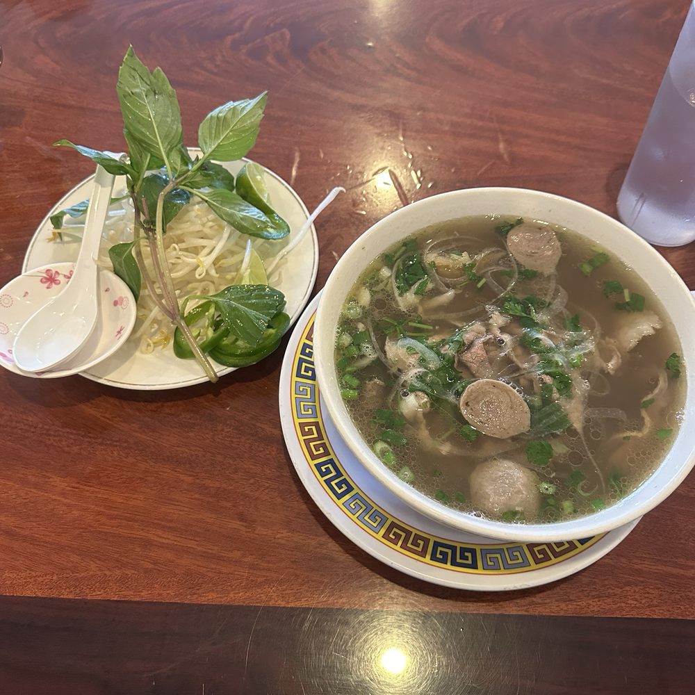 Pho 1. Special Combination