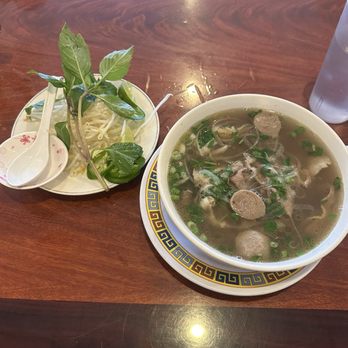 Kim Huong - Pho 1. Special Combination - Vietnamese Near Me - Salem, Oregon Kim Huong - Pho 1. Special Combination - Vietnamese Near Me - Salem, Oregon
