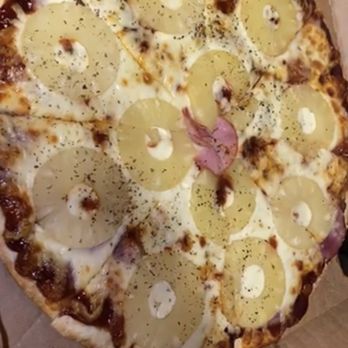 Nick's Pizza & Pub - Pineapple bbq pizza - Pizza Near Me - Elgin, Illinois