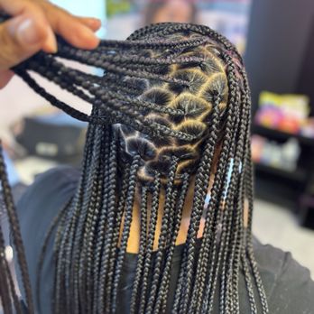 Columbus Braiding - Box Braids Knotless Braids - Hair Salons Near Me - Columbus, Ohio Columbus Braiding - Box Braids Knotless Braids - Hair Salons Near Me - Columbus, Ohio