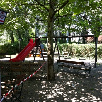 Zum Schiefen Apfelbaum - Spielplatz - Austrian Near Me - Linz, 4 Zum Schiefen Apfelbaum - Spielplatz - Austrian Near Me - Linz, 4