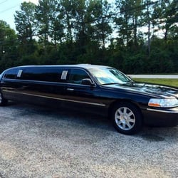 Walden Executive Limousine - Executive stretch limo for special occasions rent today.....936-442-1703