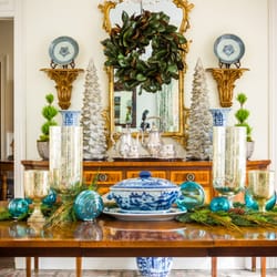 Anita's Garden Shop & Design - Christmas Table and Sideboard 2