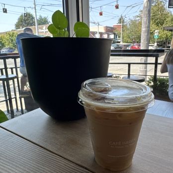 Cafe Hagen - Cafes Near Me - Seattle, Washington Cafe Hagen - Cafes Near Me - Seattle, Washington