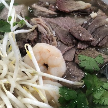 Ramen vs Pho - Vietnamese Near Me - Fresno, California