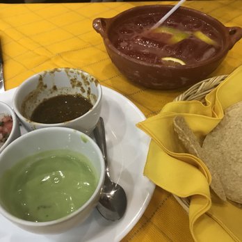 La Chata - Wife's refreshing drink in the back - Mexican Near Me - Guadalajara, JAL