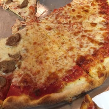 Palermo Pizzeria - Tony makes the best pie in the Valley - Pizza Near Me - Easton, Pennsylvania Palermo Pizzeria - Tony makes the best pie in the Valley - Pizza Near Me - Easton, Pennsylvania