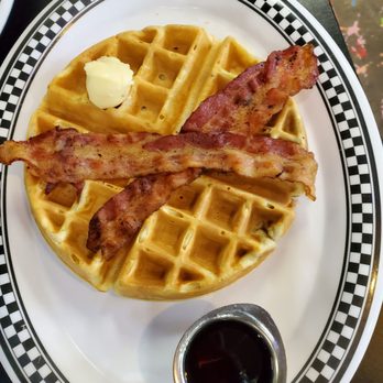 Grump's Cafe - Crofton - Waffle, bacon - Breakfast & Brunch Near Me - Gambrills, Maryland