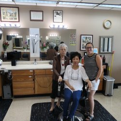 Lee’s Family Salon