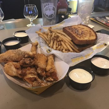 Buffalo Wild Wings - Sports Bars Near Me - Houston, Texas