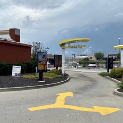 McDonald's - Drive-thru entrance
