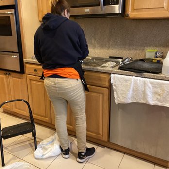 Seneida's Home Cleaning Services - Home Cleaning Near Me - Paterson, New Jersey