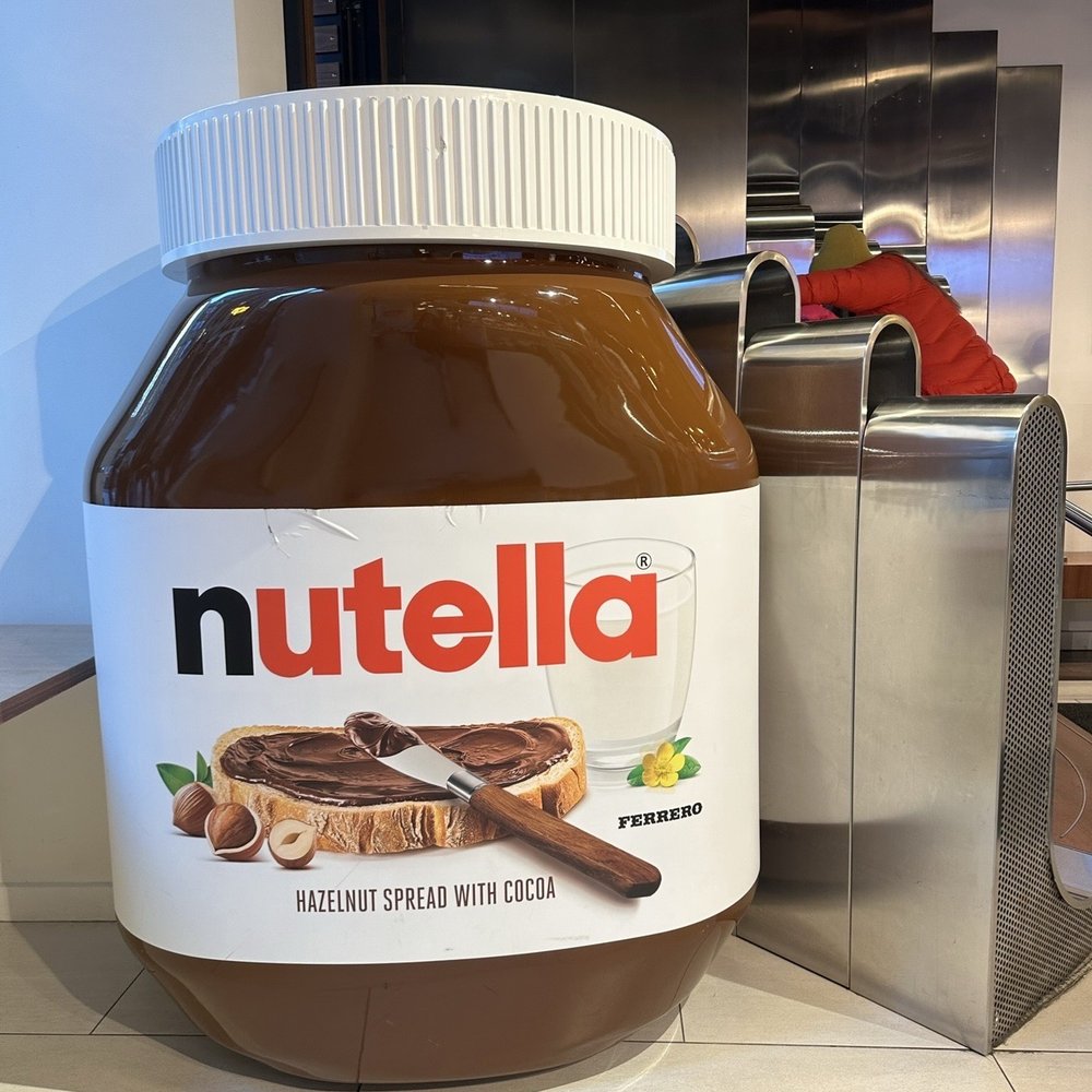Nutella Cafe - Giant Nutella - Desserts Near Me - Chicago, Illinois Nutella Cafe - Giant Nutella - Desserts Near Me - Chicago, Illinois