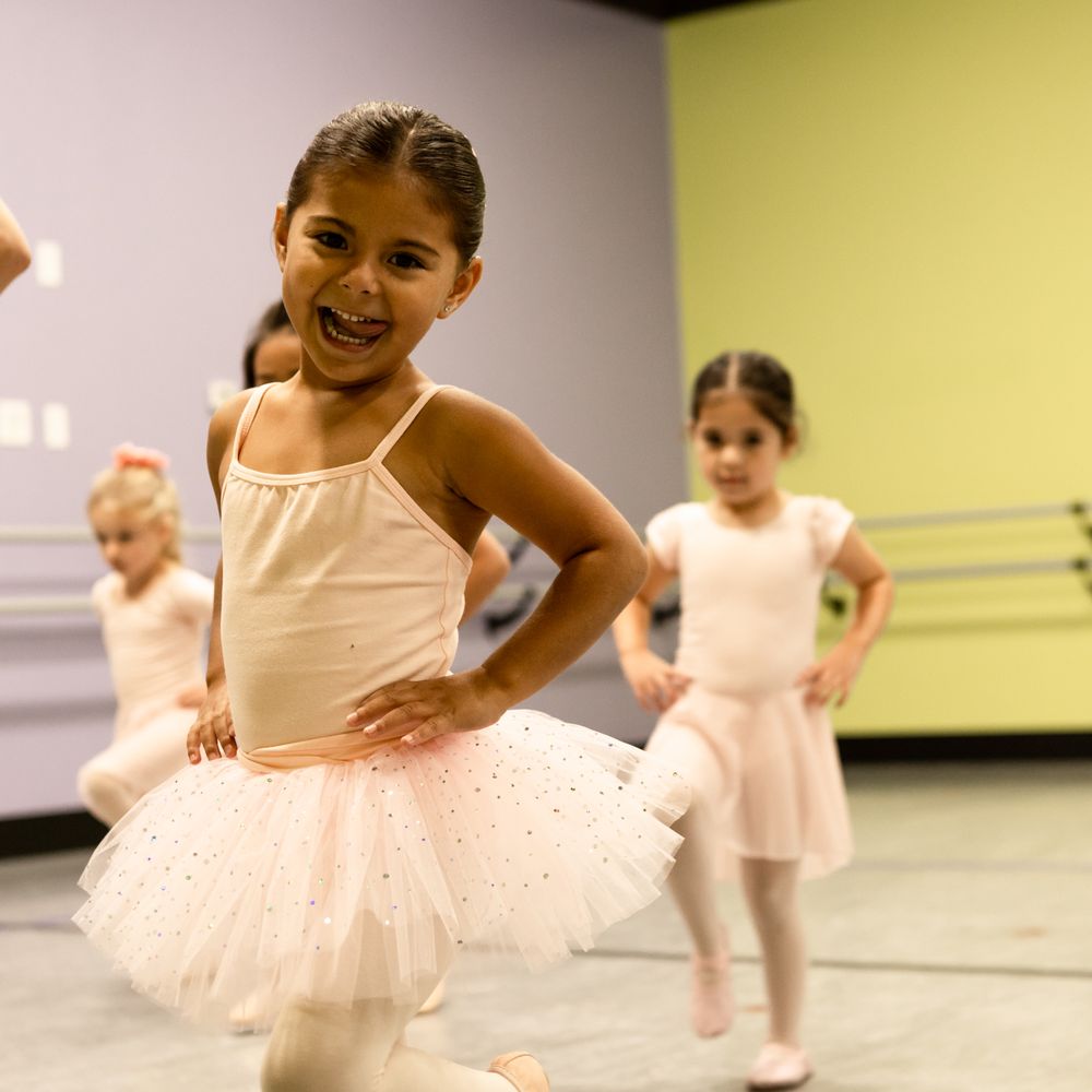 Hendrix Dance Ensemble to perform April 4-5 | Hendrix College, image size:1000x1000