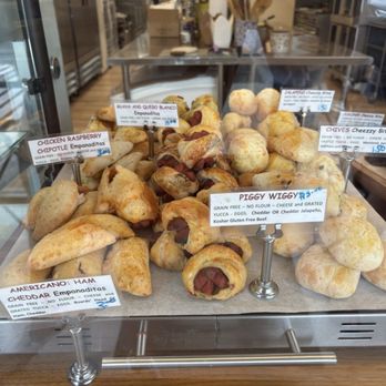 Chetzels Bakehouse - Bakeries Near Me - Brentwood, Tennessee Chetzels Bakehouse - Bakeries Near Me - Brentwood, Tennessee