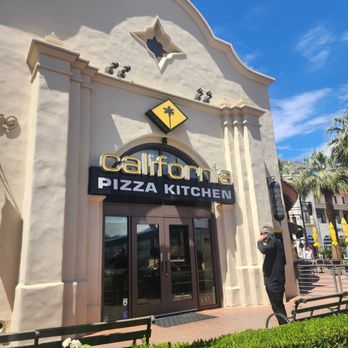 California Pizza Kitchen - Pizza Near Me - Las Vegas, Nevada California Pizza Kitchen - Pizza Near Me - Las Vegas, Nevada